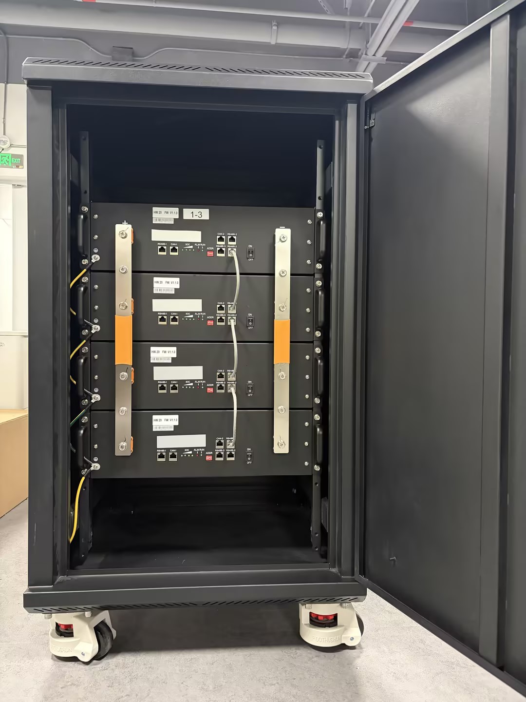 9523b79b aaa8 4207 81a2 68e9a35df425